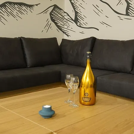 Zapfig Living Arlberg * والد ام ارلبرغ