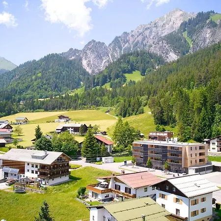 Zapfig Living Arlberg Lägenhet *